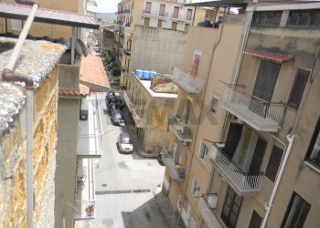Edificio all\'aperto - Casa indipendente Via Cola Di Rienzo
 
29, Favara - foto 39