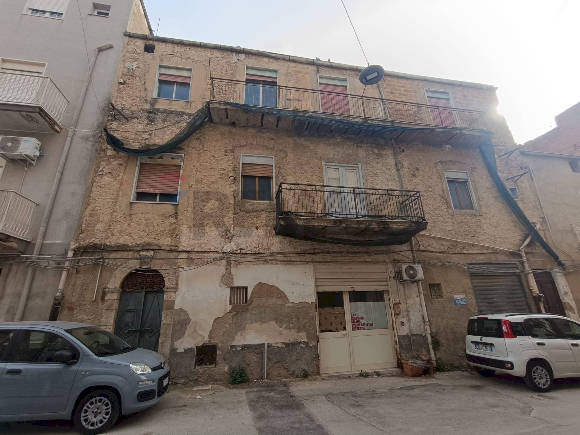 Edificio all\'aperto - Independent house Favara - photo 1