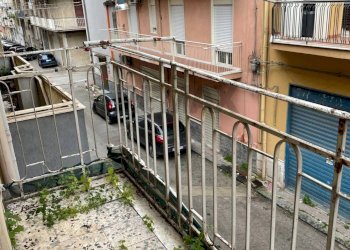 Balcone - Casa indipendente Favara - foto 16
