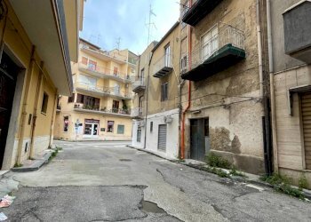 Edificio all\'aperto - Casa indipendente Favara - foto 31