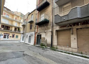 Edificio all\'aperto - Casa indipendente Favara - foto 32