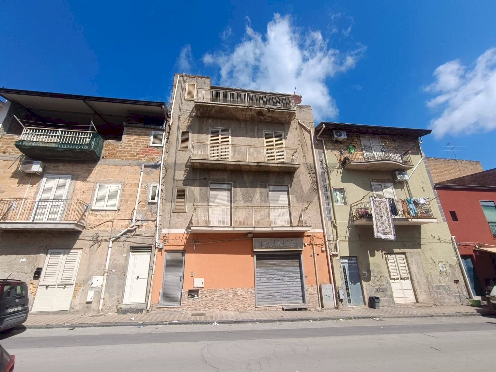 Edificio all\'aperto - Independent house Via Agrigento
 
123, Favara - photo 1