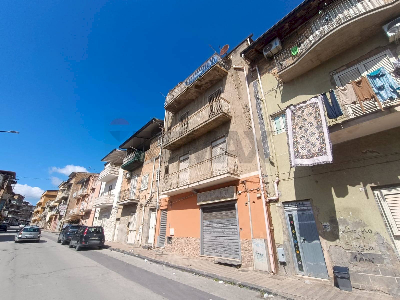 Edificio all\'aperto - Independent house Via Agrigento
 
123, Favara - photo 2