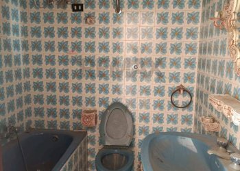 Bagno - Casa indipendente Via Agrigento
 
123, Favara - foto 19