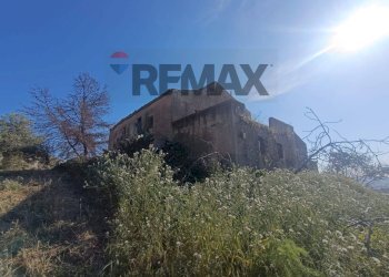 Edificio all\'aperto - Rustico Contrada Pizzo Priolo
 
SNC, Favara - foto 8