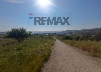 Vista delle montagne - Rustico Contrada Pizzo Priolo
 
SNC, Favara - foto 32