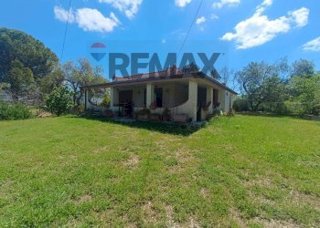 Casa all\'aperto - Villa SS 112
 
38, Favara - foto 4