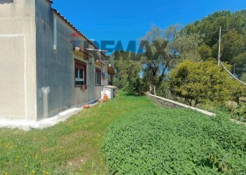 Giardino - Villa SS 112
 
38, Favara - foto 6