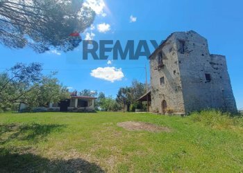 Casa all\'aperto - Villa SS 112
 
38, Favara - foto 27