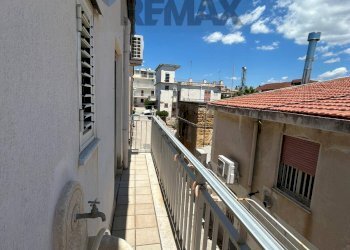 Balcone - Apartment Via Falcone Borsellino
 
90, Agrigento - photo 32