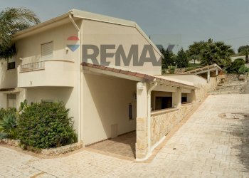 Casa all\'aperto - Villa Interno Crocca
 
3, Favara - foto 4