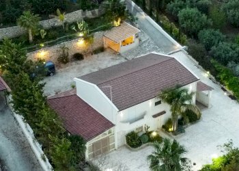 Giardino - Villa Interno Crocca
 
3, Favara - foto 7