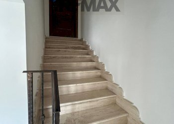 Scale - Villa Interno Crocca
 
3, Favara - foto 44