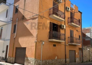Edificio all\'aperto - Casa indipendente Favara - foto 2