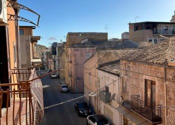 Edificio all\'aperto - Casa indipendente Favara - foto 45