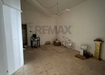 Magazzino - Attività Commerciale viale Aldo Moro, Favara - foto 10