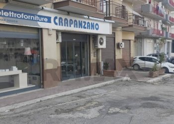 Edificio all\'aperto - Locale Commerciale Viale Aldo Moro
 
233/235, Favara - foto 4