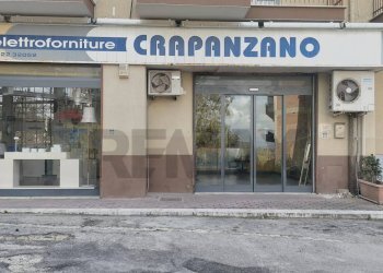 Edificio all\'aperto - Locale Commerciale Viale Aldo Moro
 
233/235, Favara - foto 6