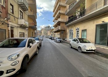 Via Quattro Novembre - Locale Commerciale Via Quattro Novembre
 
20, Favara - foto 6
