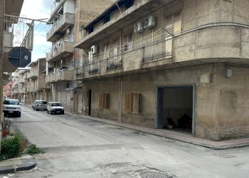 Edificio all\'aperto - Trilocale Via Bari
 
62, Favara - foto 3