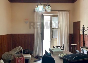 Sala da pranzo - Trilocale Via Bari
 
62, Favara - foto 7