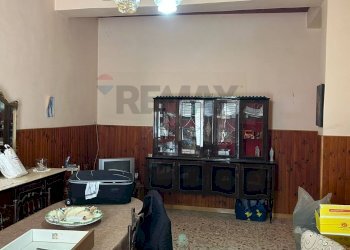 Sala da pranzo - Trilocale Via Bari
 
62, Favara - foto 8