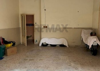 magazzino - Trilocale Via Bari
 
62, Favara - foto 24