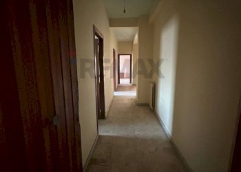 Hall / corridoio - Trilocale Corso Vittorio Veneto
 
82, Favara - foto 10