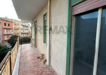 Balcone - Trilocale Corso Vittorio Veneto
 
82, Favara - foto 18