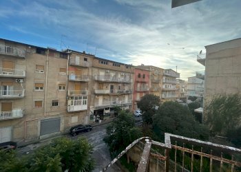 Edificio all\'aperto - Trilocale Corso Vittorio Veneto
 
82, Favara - foto 20