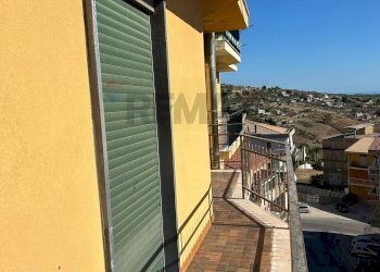 Balcone - Appartamento Via Inghilterra
 
39, Favara - foto 33