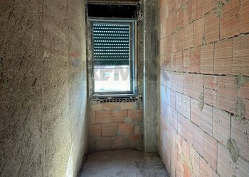 Stanza vuota - Appartamento Via Inghilterra
 
39, Favara - foto 43