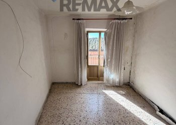 Stanza vuota - Casa indipendente VIA GIAMBATTISTA BONFANTE
23-25-27, Mussomeli - foto 18