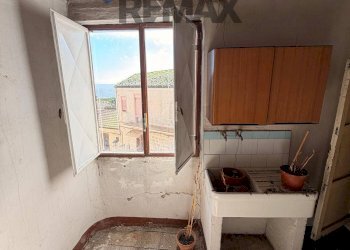 Cucina - Casa indipendente VIA GIAMBATTISTA BONFANTE
23-25-27, Mussomeli - foto 20