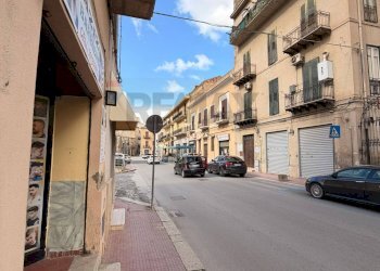 Edificio all\'aperto - Appartamento VIALE REGINA ELENA
 
16, Canicattì - foto 3