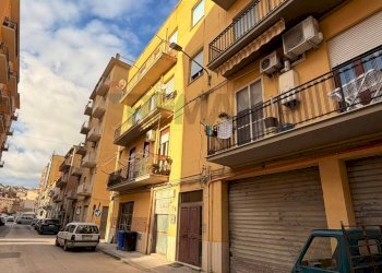 Edificio all\'aperto - Apartment VIA JOHN FITZERALD KENNEDY
 
23, Canicattì - photo 3