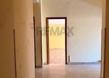 Hall / corridoio - Apartment VIA JOHN FITZERALD KENNEDY
 
23, Canicattì - photo 9