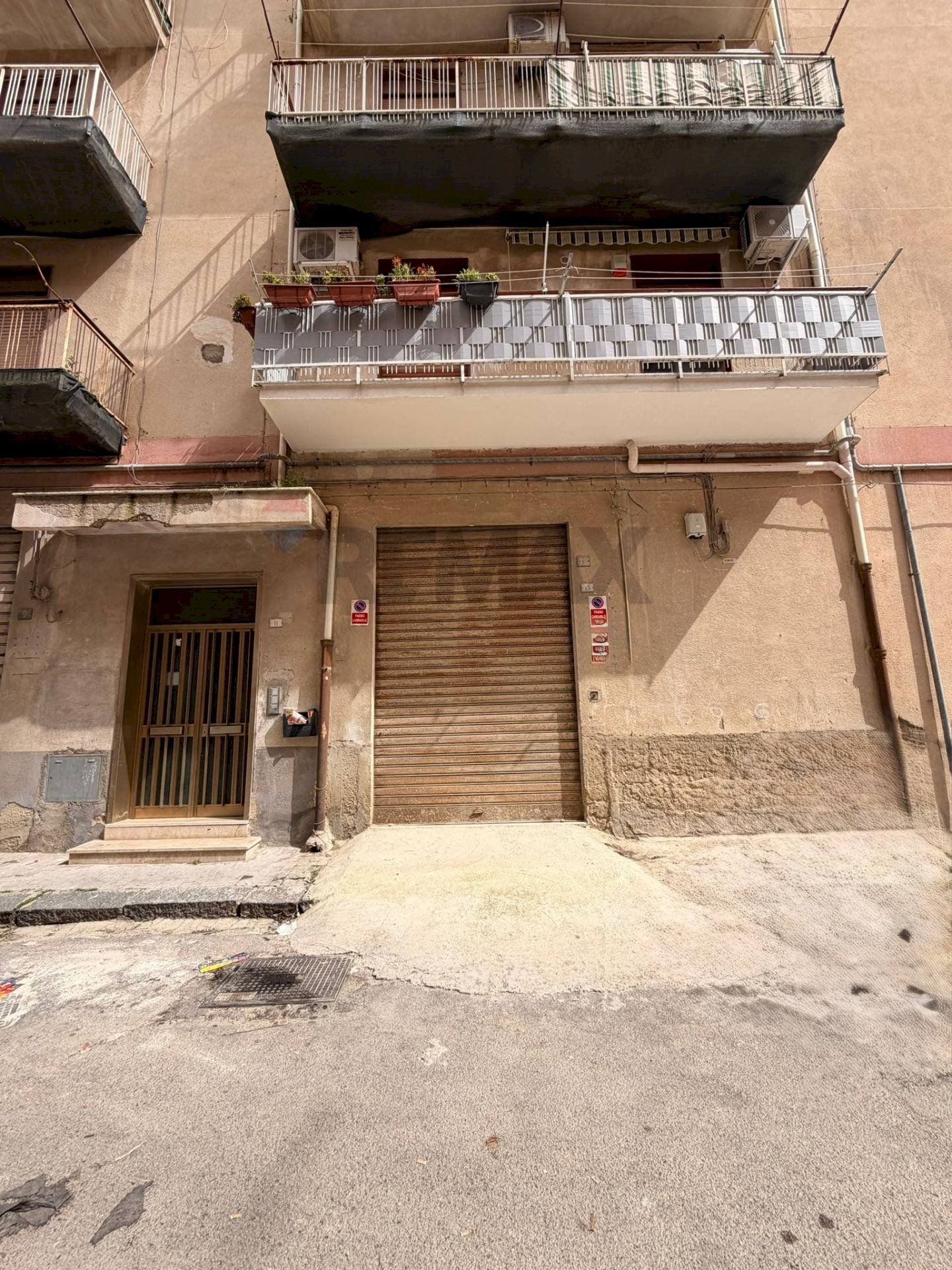 Edificio all\'aperto - Magazzino VIA FRIULI
 
13, Canicattì - foto 1