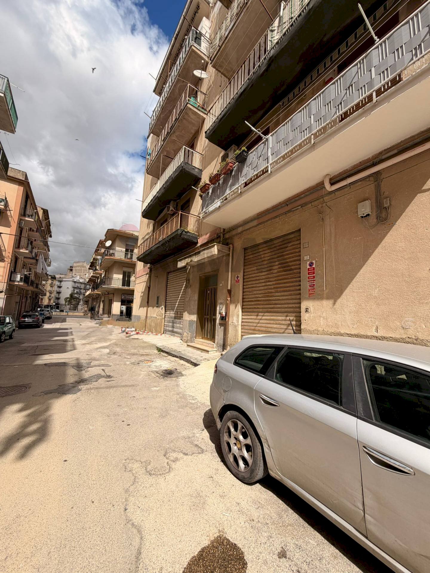 Edificio all\'aperto - Magazzino VIA FRIULI
 
13, Canicattì - foto 2