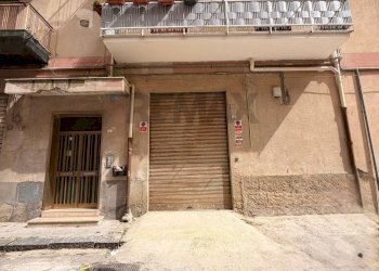 Edificio all\'aperto - Magazzino VIA FRIULI
13, Canicattì - foto 1