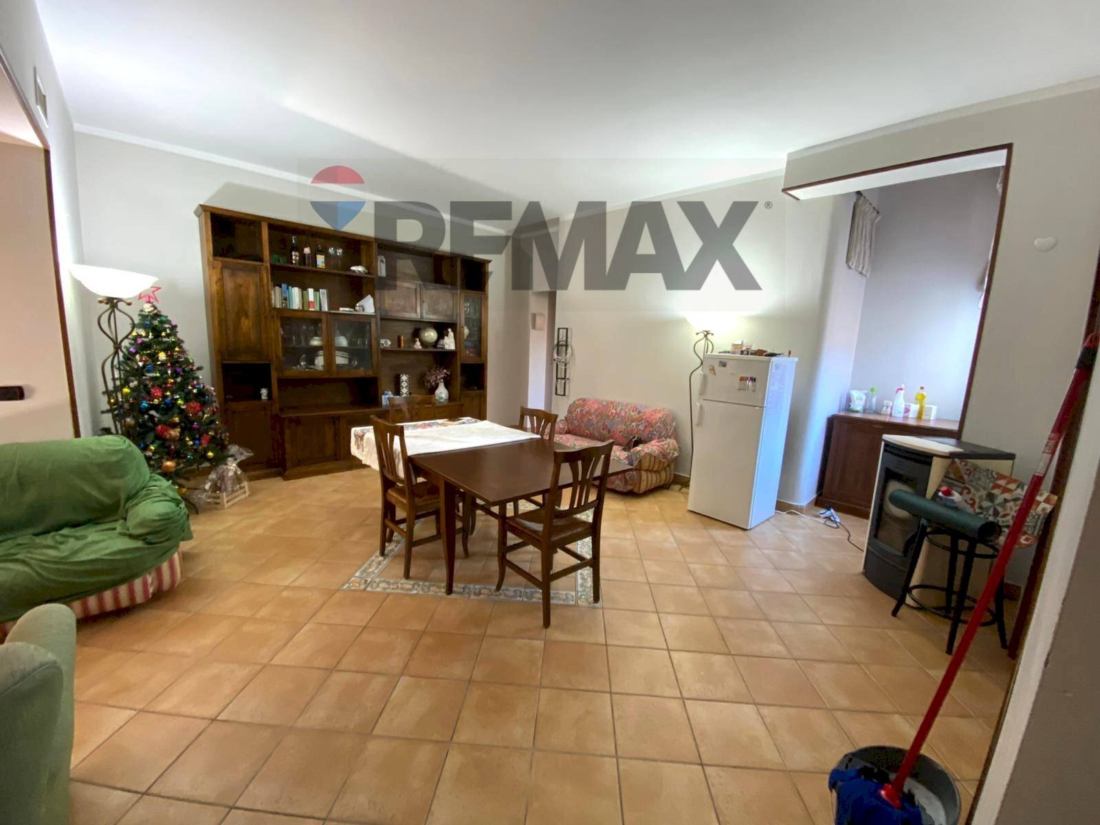 Sala da pranzo - Appartamento Cortile Copernico, Favara - foto 2