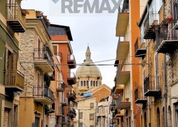 Edificio all\'aperto - Appartamento Cortile Copernico, Favara - foto 17