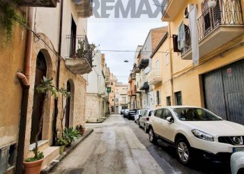 Edificio all\'aperto - Appartamento Cortile Copernico, Favara - foto 19