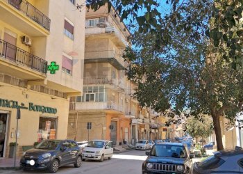 Edificio all\'aperto - Appartamento Via Lombardia
 
5, Favara - foto 3