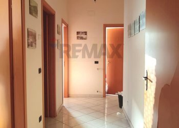Hall / corridoio - Attic J.F. Kennedy
 
95, Favara - photo 2