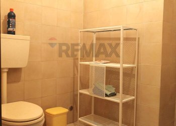 Bagno - Trilocale Via Zaccagnini
 
16, Favara - foto 9