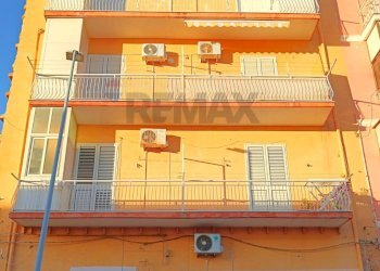 Edificio all\'aperto - Apartment Via Federico Confalonieri
 
23, Agrigento - photo 2