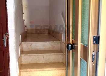 Scale - Apartment Via Federico Confalonieri
 
23, Agrigento - photo 5