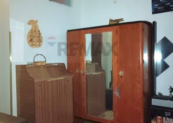 Camera piano terra - Casa indipendente Vicolo Pascoli
 
11, Favara - foto 9
