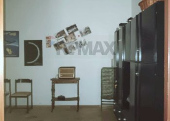 Camera piano terra - Casa indipendente Vicolo Pascoli
 
11, Favara - foto 10